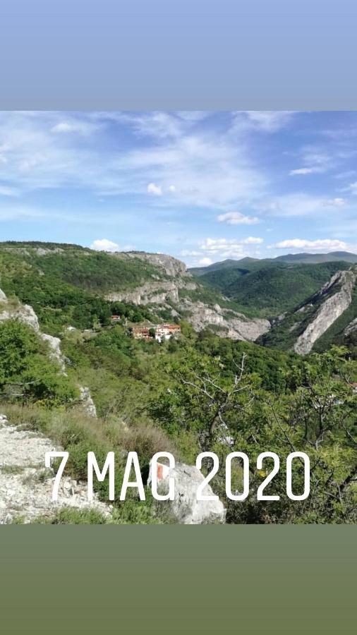 Su Da Noi Bed & Breakfast San Dorligo della Valle Екстериор снимка